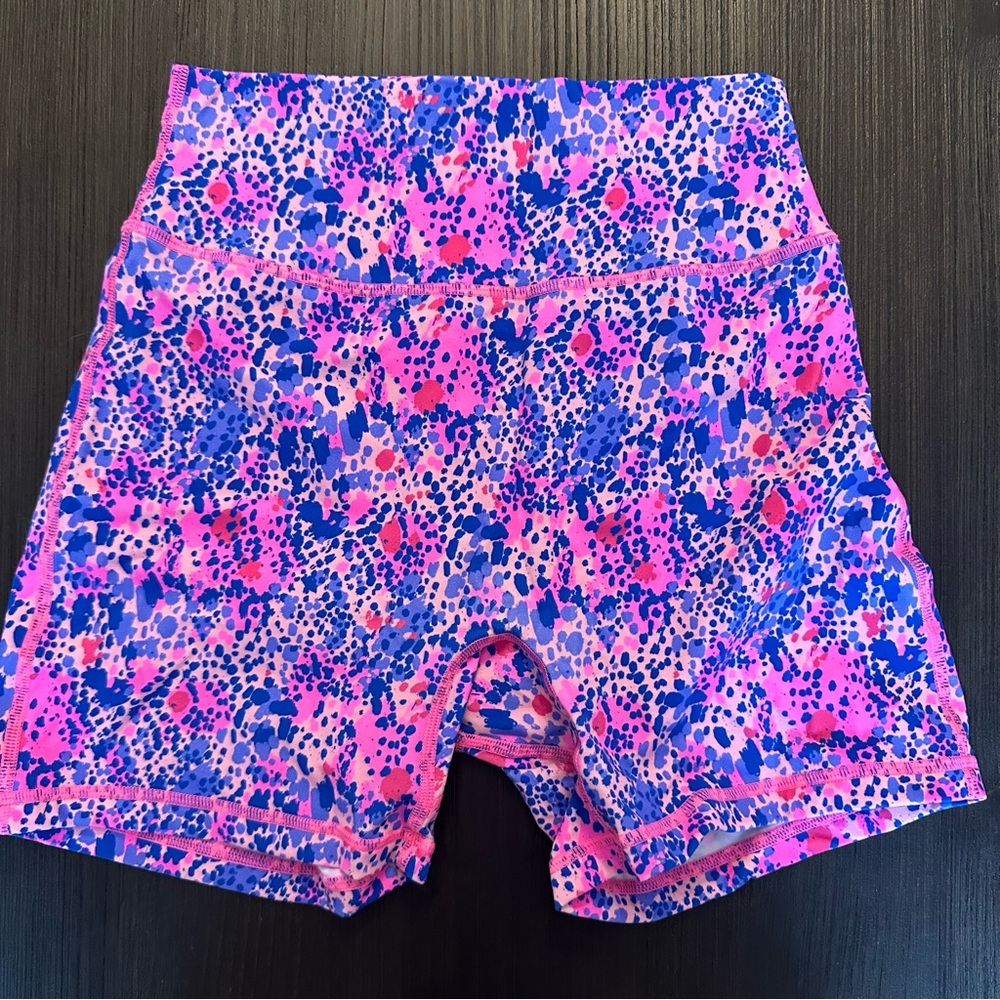 BuffBunny 4” Legacy Shorts - Fashun Print